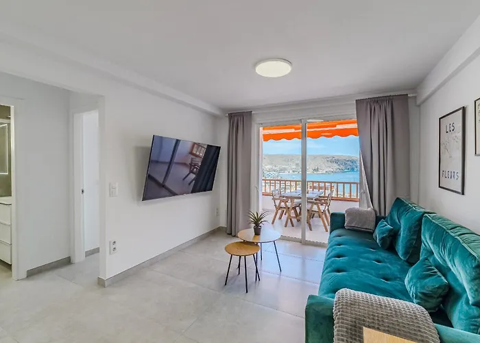 Ocean View 2bedroom In Cristianos, Heated Pool, 3 Minutes To * لوس كريستيانوس