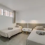 Apartamento Ocean View 2bedroom In Cristianos, Heated Pool, 3 Minutes To Los Cristianos (Tenerife)