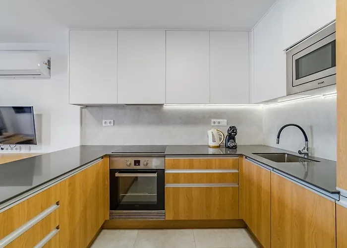 Ocean View 2bedroom In Cristianos, Heated Pool, 3 Minutes To Lägenhet *