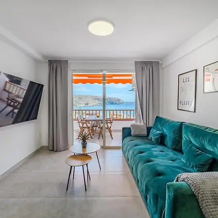 Ocean View 2bedroom In Cristianos, Heated Pool, 3 Minutes To Lejlighed